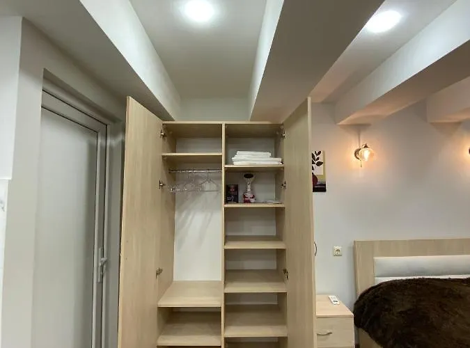 Rusudana\'S House