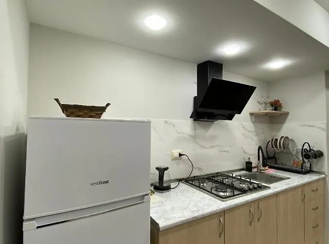 Rusudana\'S House